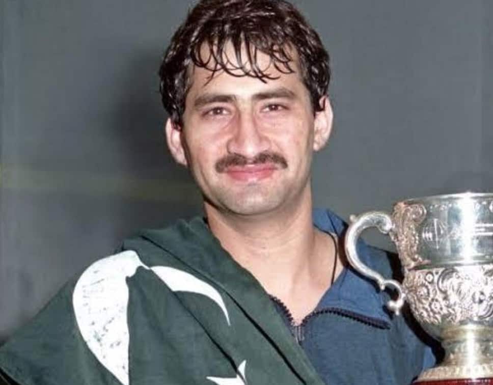 Profiles of the greatest squash players in history