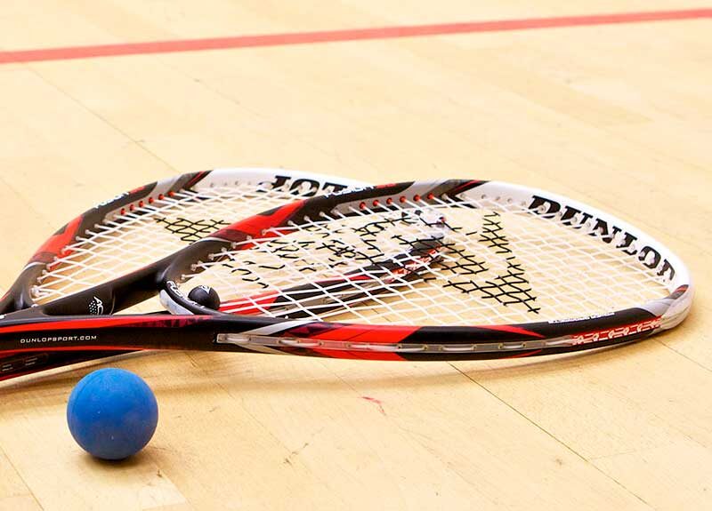 Best Squash Rackets for Competitive Players: Top Picks for 2025